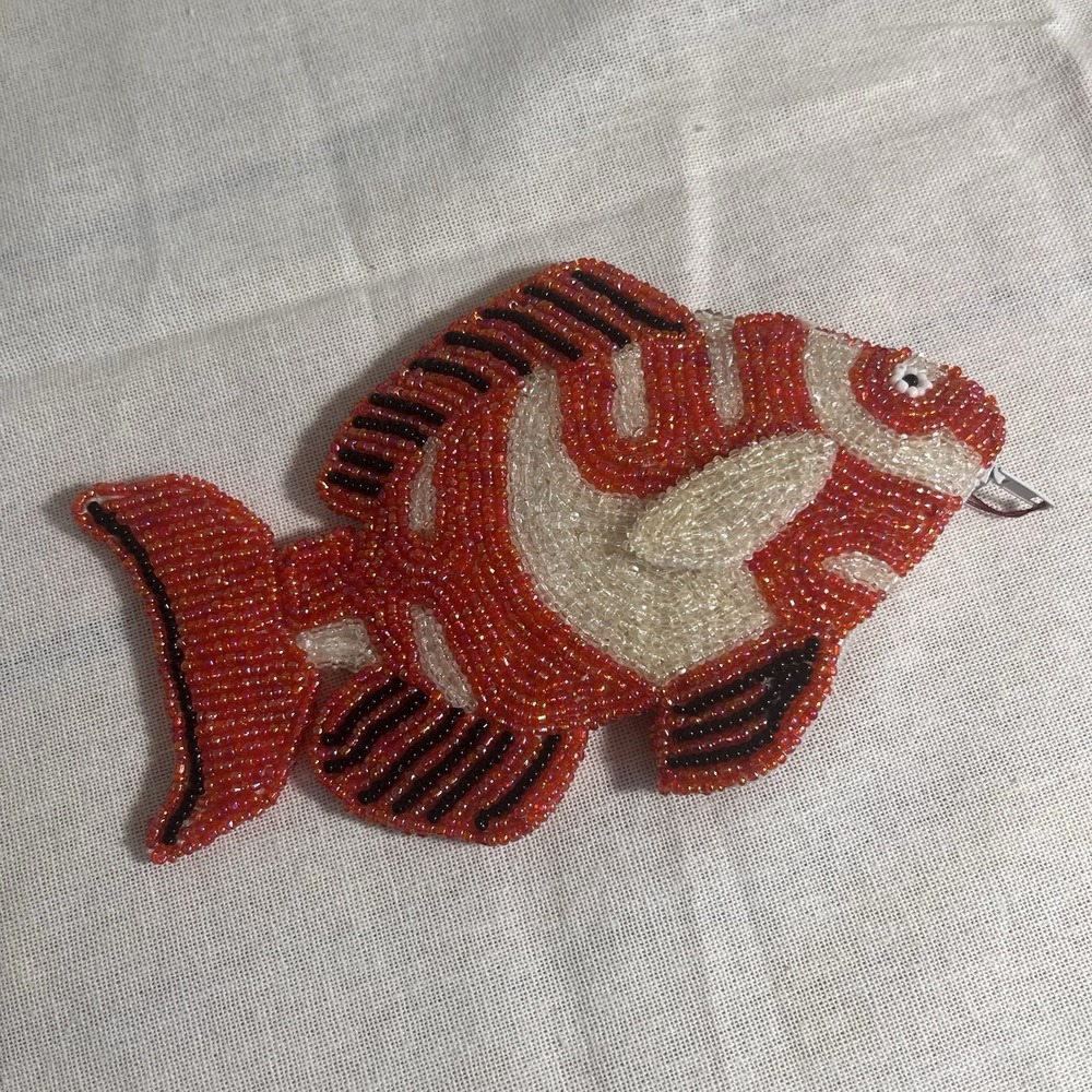 Vintage Fish Koa Beaded Coin Purse Pouch Satin Lined With Zipper Pocket. 6"